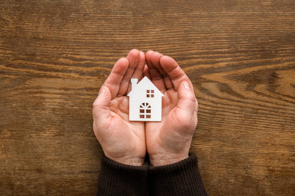 shutterstock 2087152117